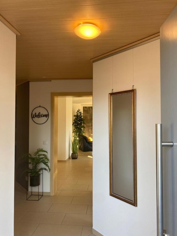Attraktive Wohnung-Elztalidyll-Zwischen Mosel,Nuerburgring Und Burg Eltz Kollig Εξωτερικό φωτογραφία