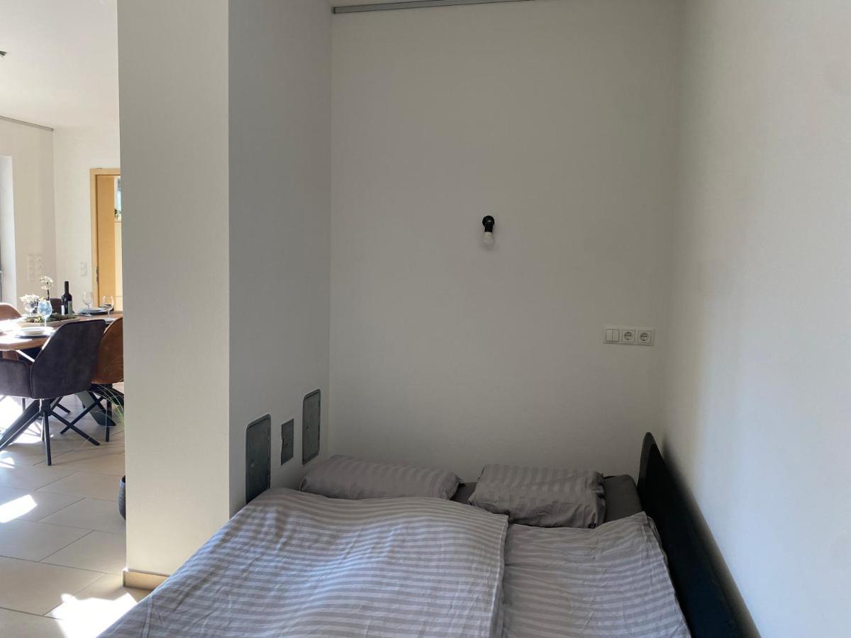 Attraktive Wohnung-Elztalidyll-Zwischen Mosel,Nuerburgring Und Burg Eltz Kollig Εξωτερικό φωτογραφία