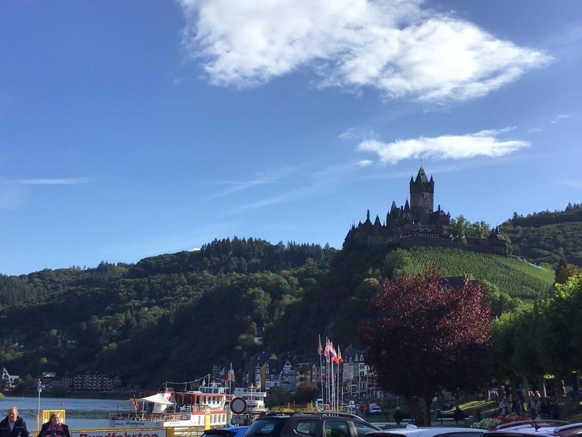 Attraktive Wohnung-Elztalidyll-Zwischen Mosel,Nuerburgring Und Burg Eltz Kollig Εξωτερικό φωτογραφία