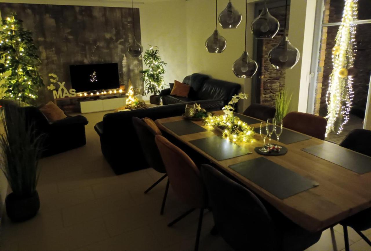 Attraktive Wohnung-Elztalidyll-Zwischen Mosel,Nuerburgring Und Burg Eltz Kollig Εξωτερικό φωτογραφία
